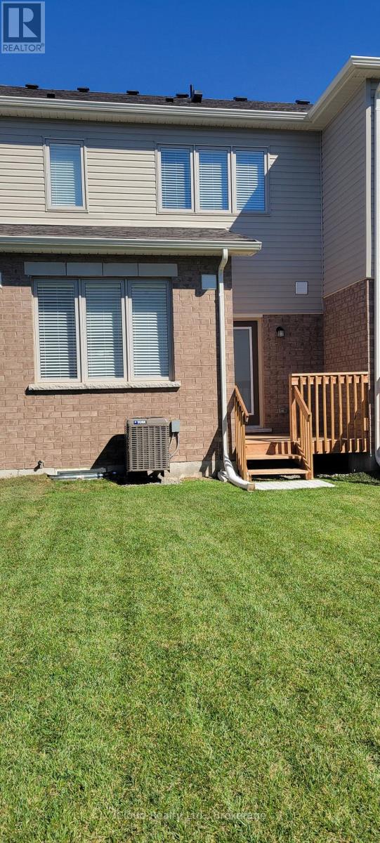 19 Edminston Drive, Centre Wellington, Ontario  N1M 0J3 - Photo 25 - X12505934