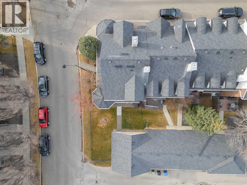 110 Somme Boulevard Sw, Calgary, Alberta  T2T 6K6 - Photo 34 - A2271308