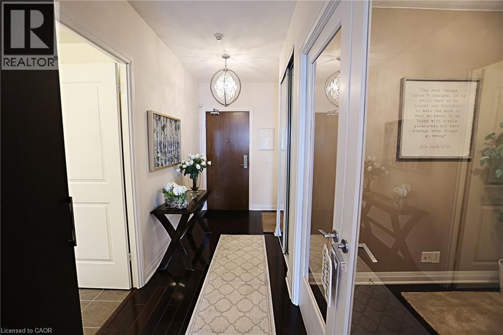 1055 Southdown Road Unit# Ph01, Mississauga, Ontario  L5J 0A3 - Photo 10 - 40768043