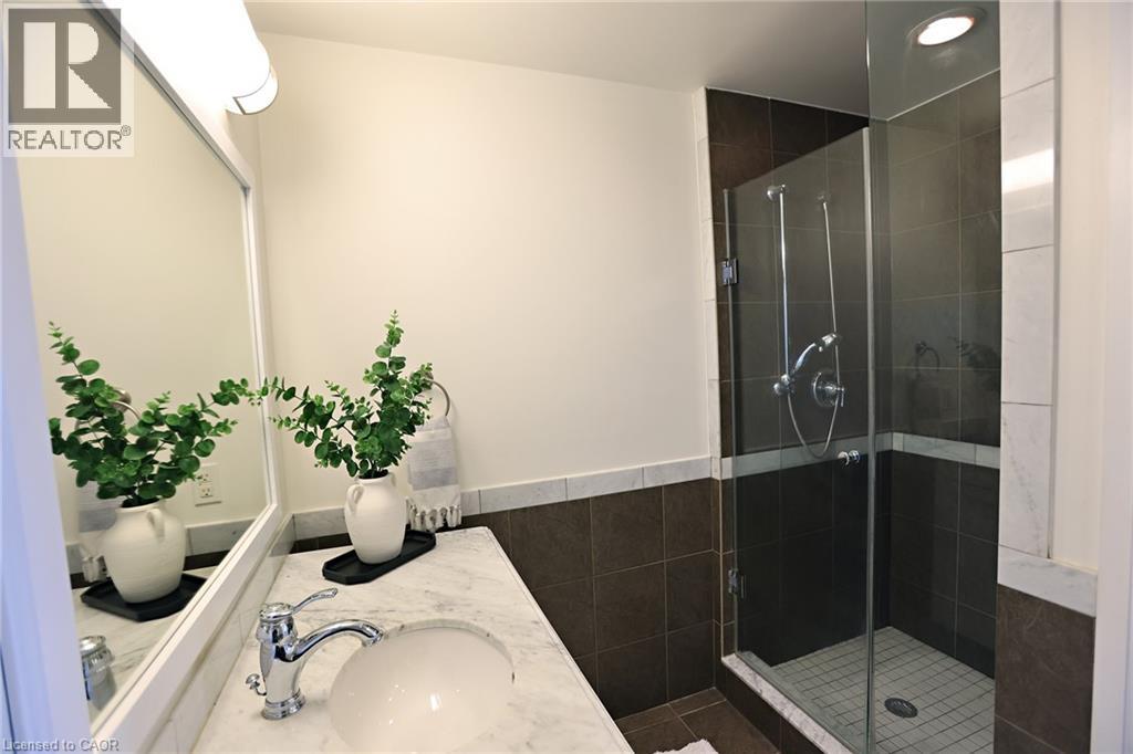 1055 Southdown Road Unit# Ph01, Mississauga, Ontario  L5J 0A3 - Photo 28 - 40768043