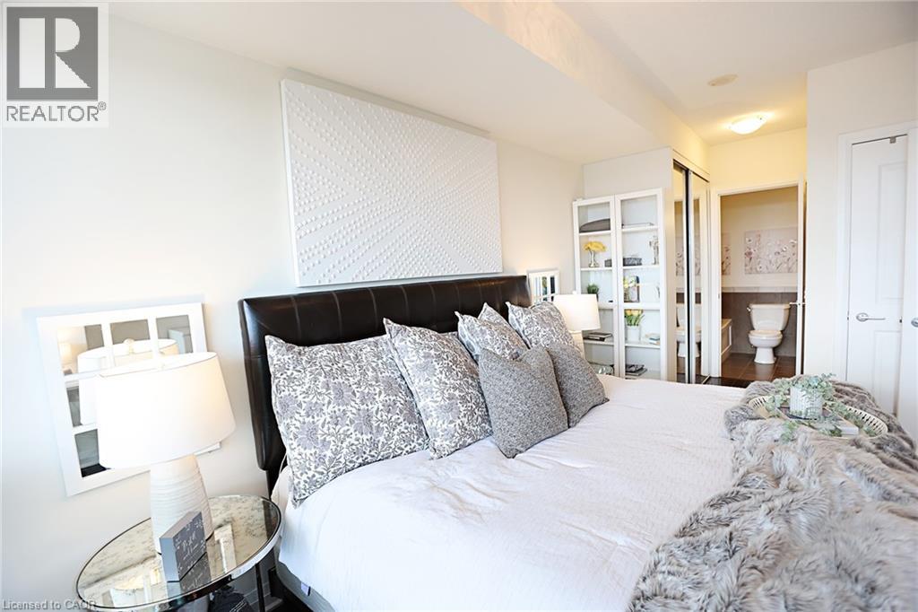 1055 Southdown Road Unit# Ph01, Mississauga, Ontario  L5J 0A3 - Photo 21 - 40768043