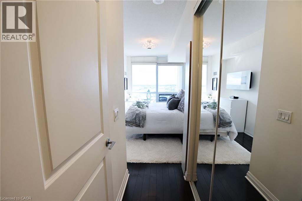 1055 Southdown Road Unit# Ph01, Mississauga, Ontario  L5J 0A3 - Photo 26 - 40768043