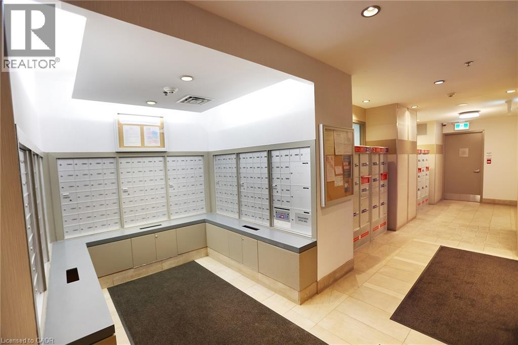 1055 Southdown Road Unit# Ph01, Mississauga, Ontario  L5J 0A3 - Photo 32 - 40768043