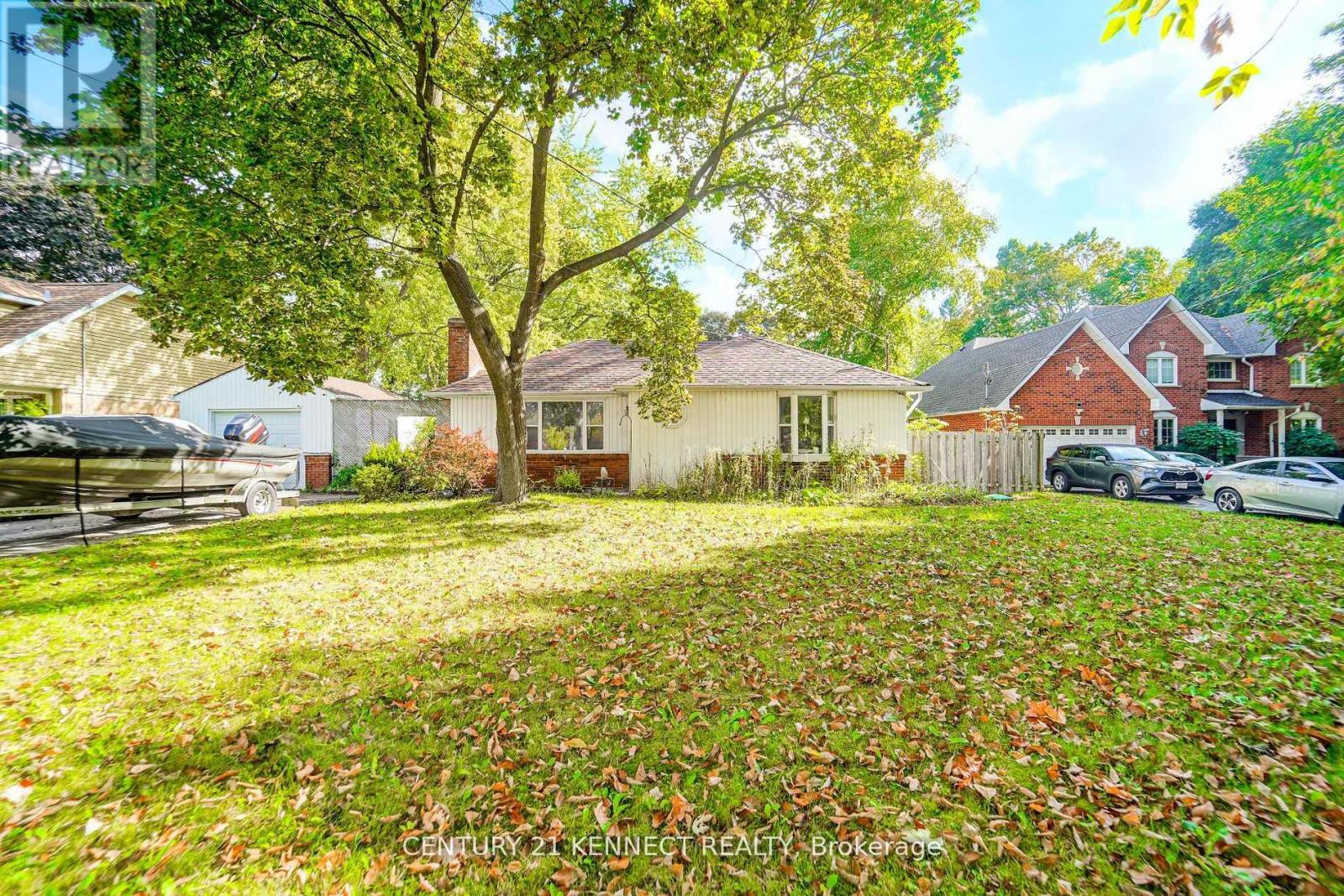 10813 VICTORIA SQUARE BOULEVARD, Markham, Ontario