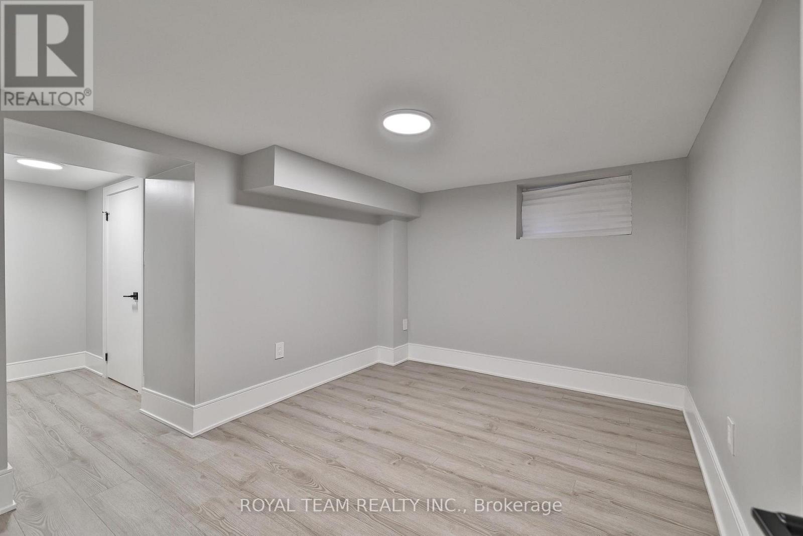 150 St Johns Road, Toronto, Ontario  M6P 1T9 - Photo 34 - W12428881