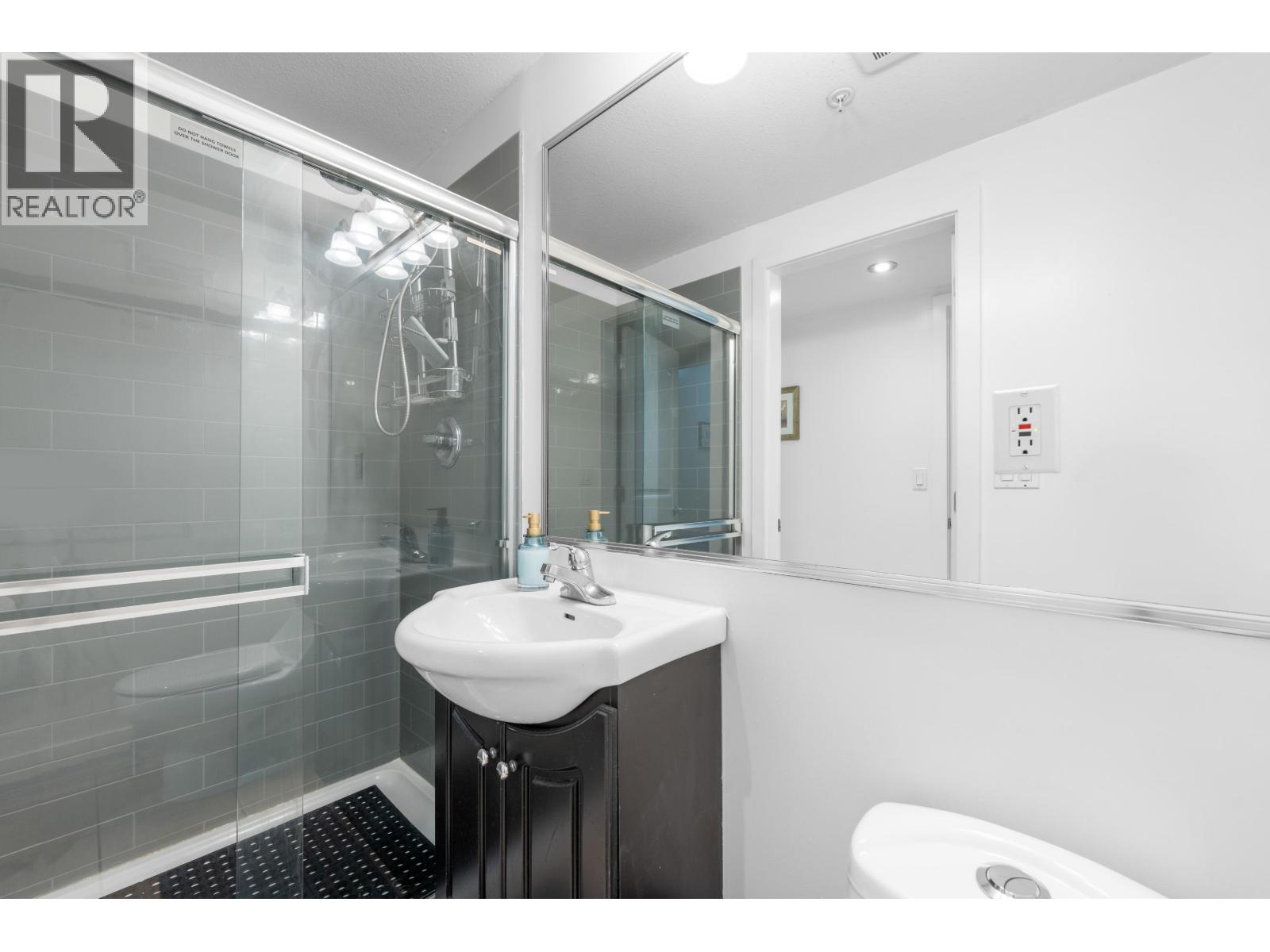 1636 E 12th Avenue, Vancouver, British Columbia  V5N 2A3 - Photo 28 - R3068895