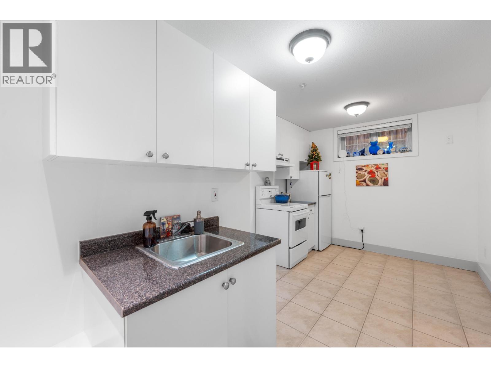 1636 E 12th Avenue, Vancouver, British Columbia  V5N 2A3 - Photo 20 - R3068895