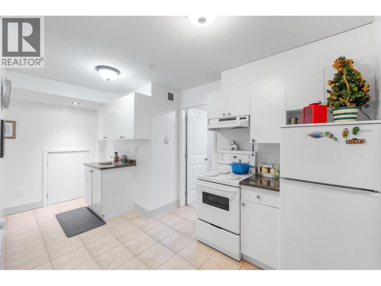 1636 E 12th Avenue, Vancouver, British Columbia  V5N 2A3 - Photo 21 - R3068895