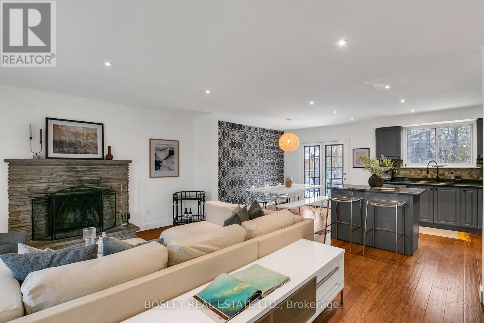 1003 Hawthorne Court, Oshawa, Ontario  L1H 2H4 - Photo 6 - E12561050