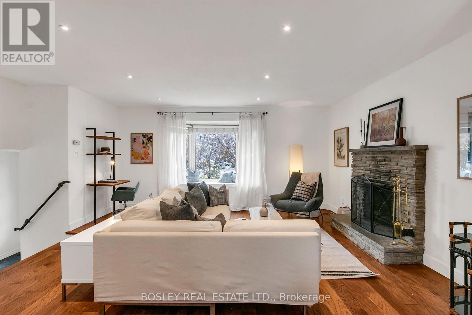 1003 Hawthorne Court, Oshawa, Ontario  L1H 2H4 - Photo 8 - E12561050