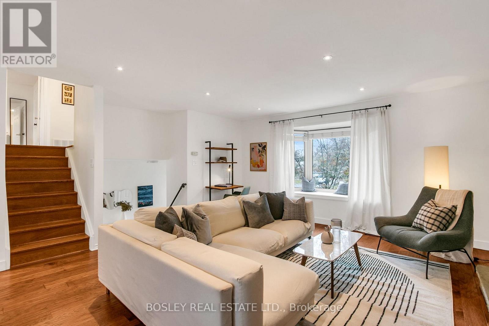 1003 Hawthorne Court, Oshawa, Ontario  L1H 2H4 - Photo 9 - E12561050