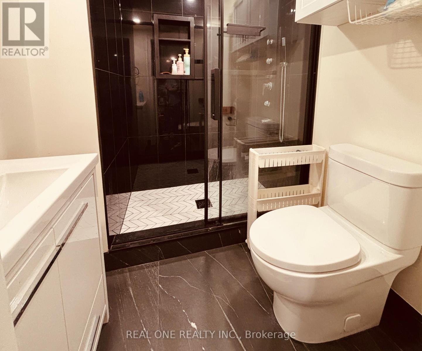 69 Stanwell Drive, Toronto, Ontario  M1P 4H6 - Photo 4 - E12561064