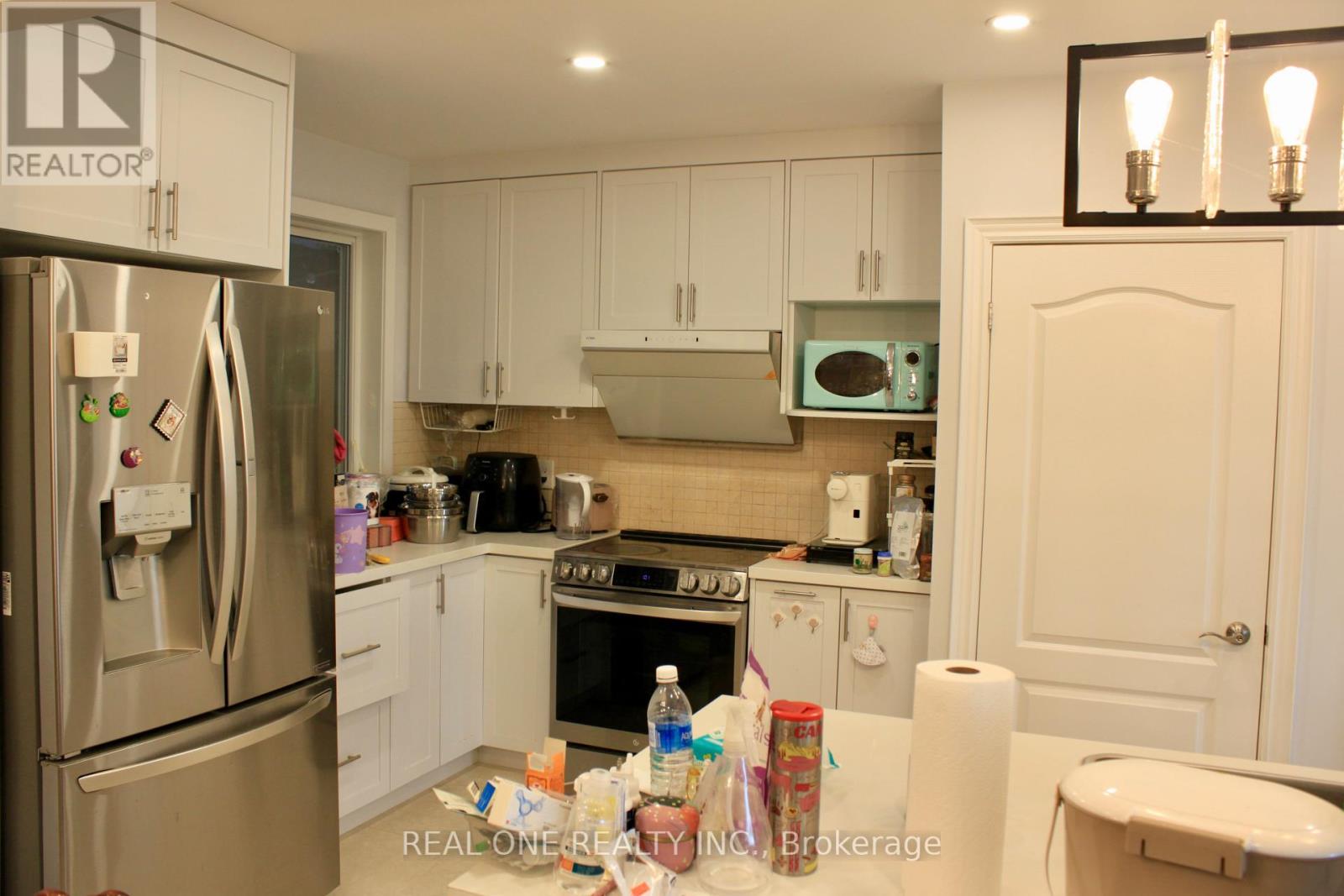 69 Stanwell Drive, Toronto, Ontario  M1P 4H6 - Photo 7 - E12561064