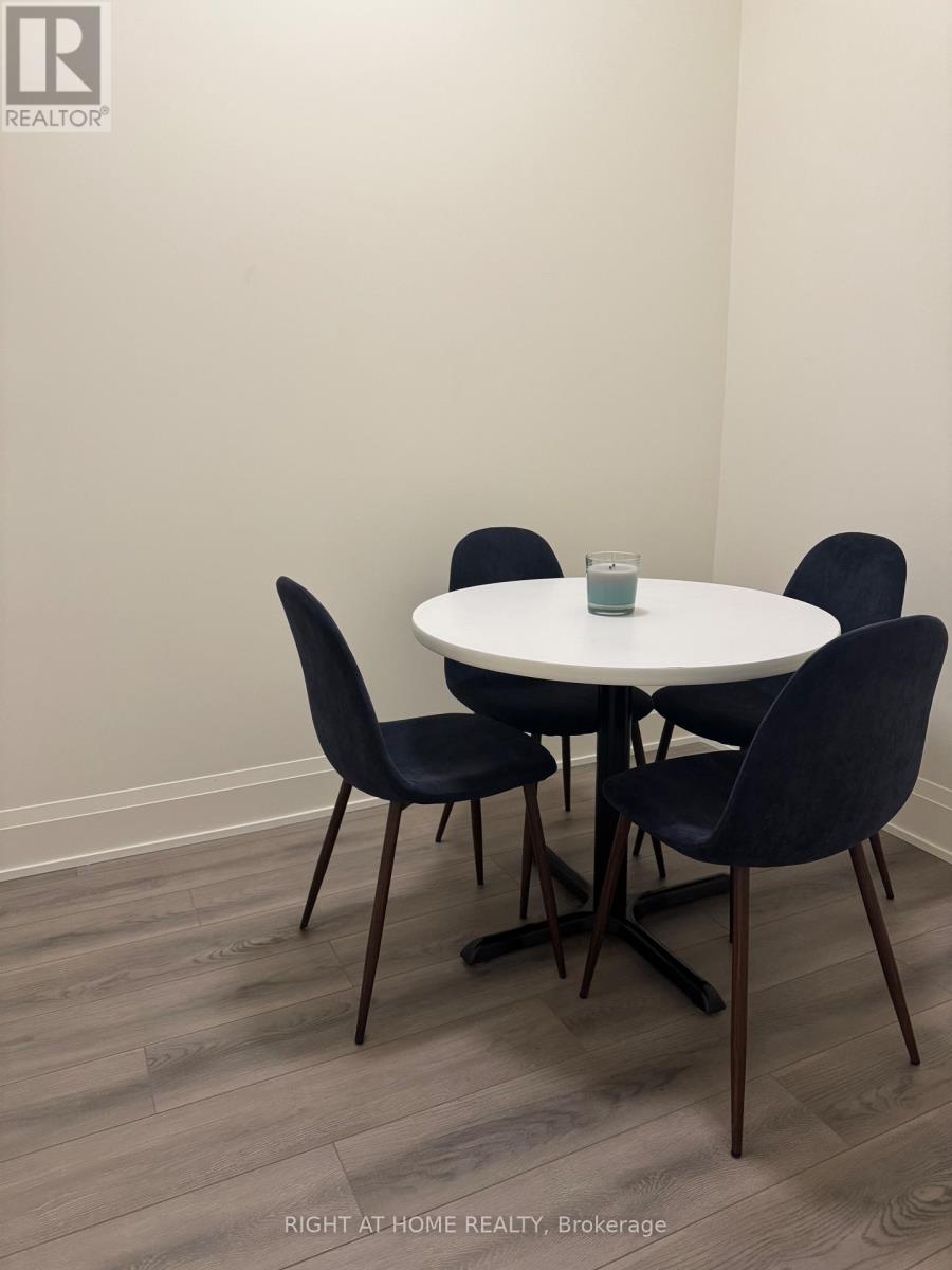 530 - 8960 Jane Street N, Vaughan, Ontario  L4K 2M9 - Photo 14 - N12558040