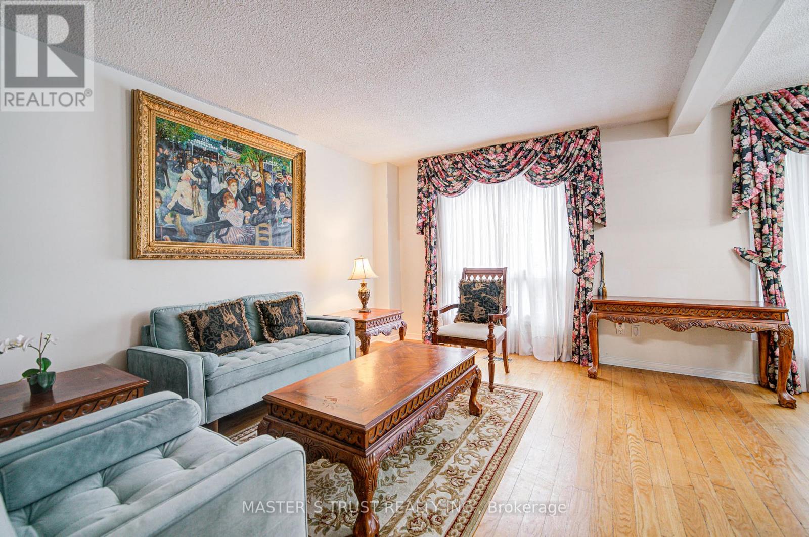 34 Denby Court, Markham, Ontario  L3R 4P6 - Photo 22 - N12561060