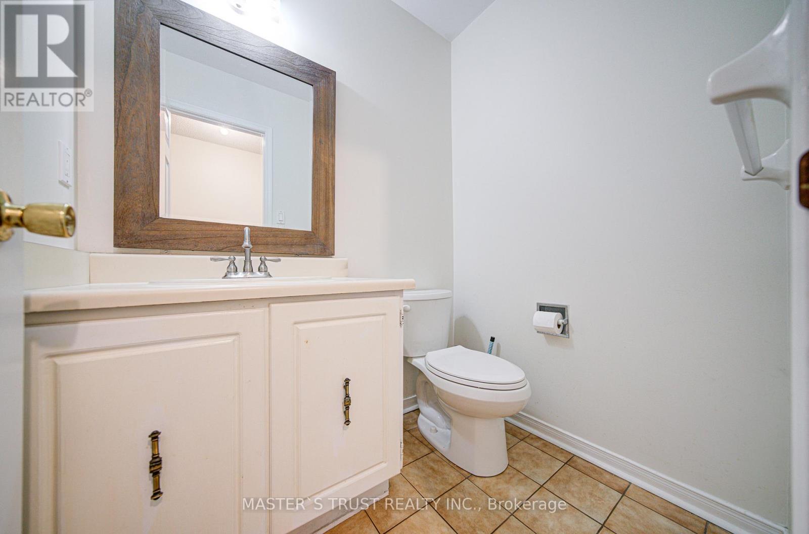 34 Denby Court, Markham, Ontario  L3R 4P6 - Photo 25 - N12561060