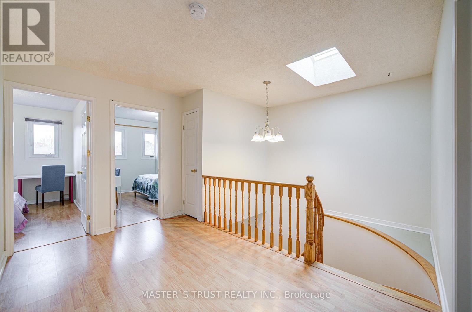 34 Denby Court, Markham, Ontario  L3R 4P6 - Photo 26 - N12561060