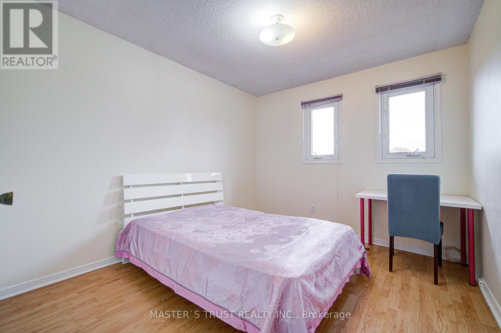 34 Denby Court, Markham, Ontario  L3R 4P6 - Photo 43 - N12561060