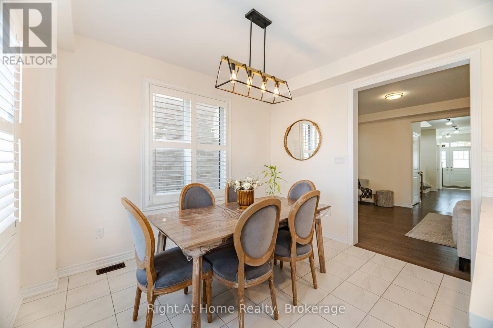 78 Boathouse Road, Brampton, Ontario L7A 5B7 - Photo 10 - W12554174