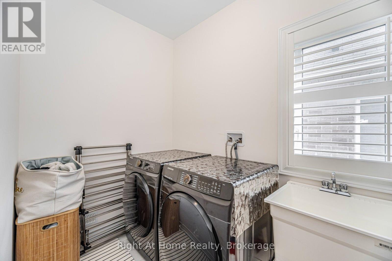 78 Boathouse Road, Brampton, Ontario L7A 5B7 - Photo 33 - W12554174