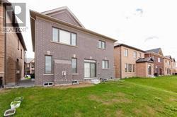 10 O'connor Crescent, Brampton, Ontario  L7A 5A6 - Photo 12 - W12561052