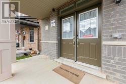 10 O'connor Crescent, Brampton, Ontario  L7A 5A6 - Photo 6 - W12561052
