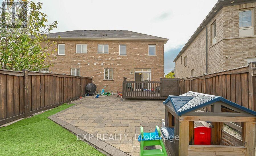 20 Wynview Street, Brampton, Ontario  L6P 3N3 - Photo 22 - W12561054