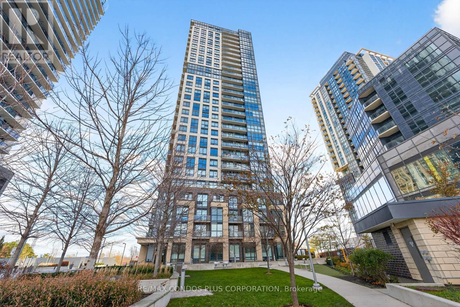 904 - 20 Thomas Riley Road, Toronto, Ontario  M9B 0C3 - Photo 2 - W12561070