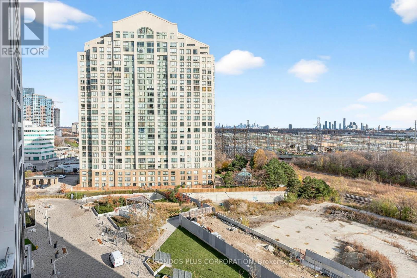 904 - 20 Thomas Riley Road, Toronto, Ontario  M9B 0C3 - Photo 27 - W12561070