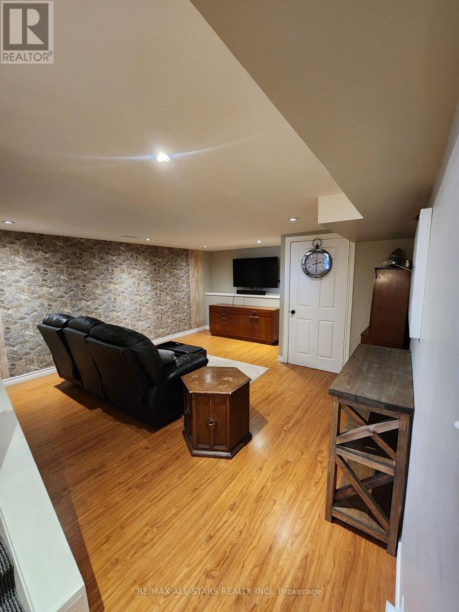 Lower - 232 Angeline Street N, Kawartha Lakes, Ontario  K9V 5E9 - Photo 23 - X12439304