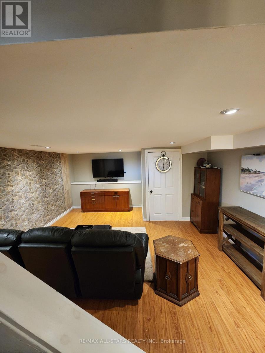 Lower - 232 Angeline Street N, Kawartha Lakes, Ontario  K9V 5E9 - Photo 24 - X12439304