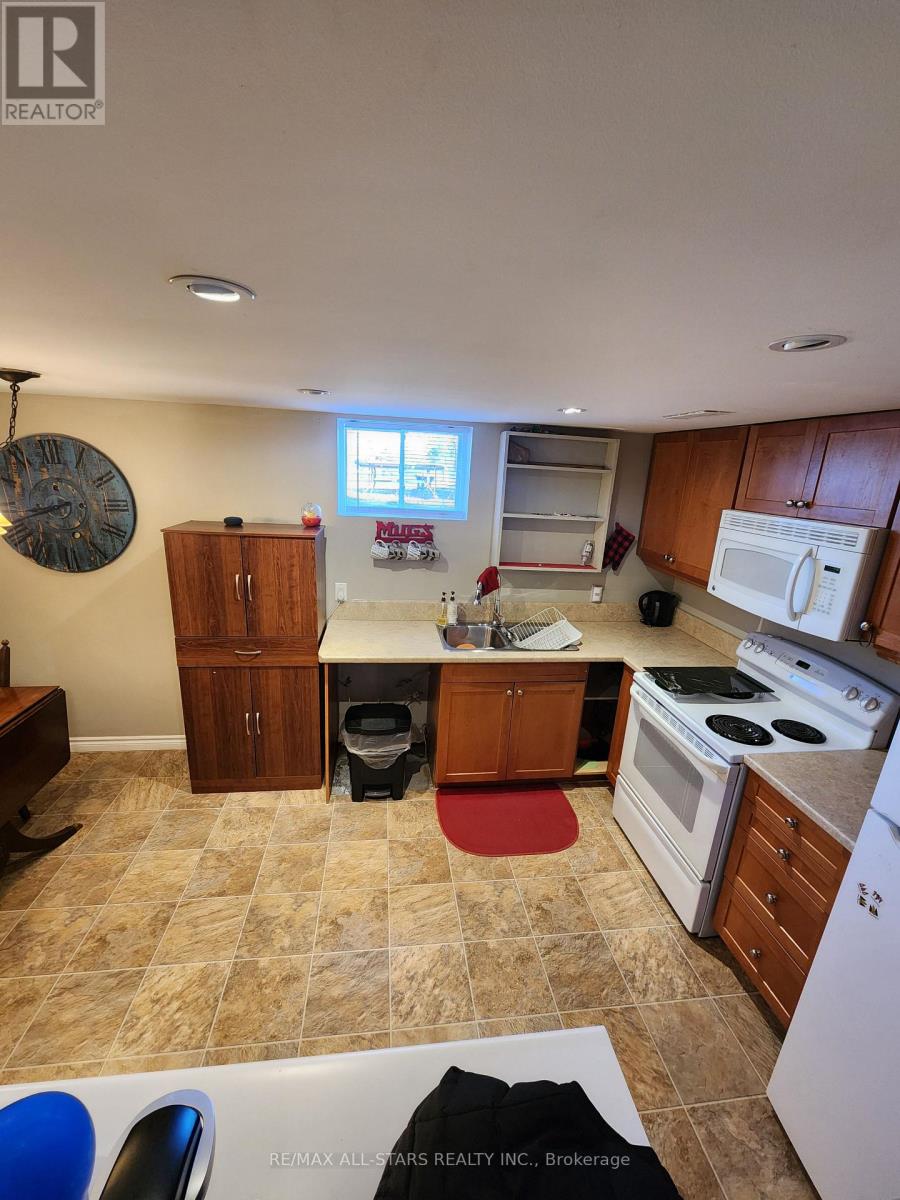 Lower - 232 Angeline Street N, Kawartha Lakes, Ontario  K9V 5E9 - Photo 26 - X12439304