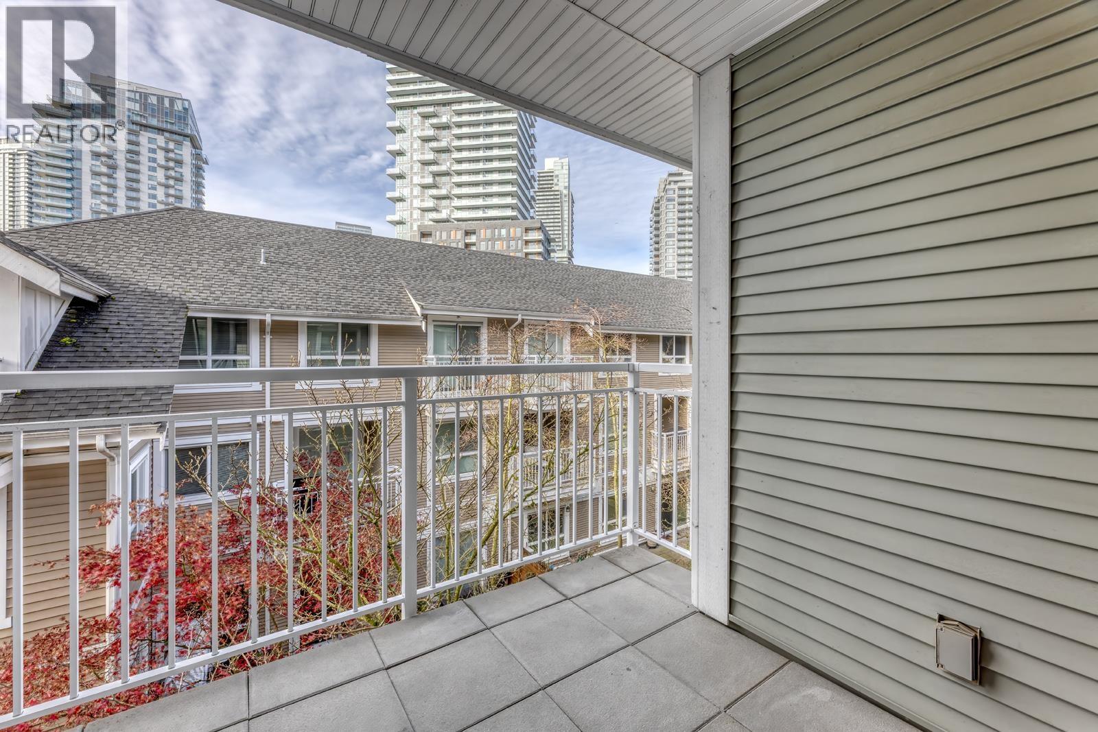 311 618 Langside Avenue, Coquitlam, British Columbia  V3J 0B8 - Photo 13 - R3068940