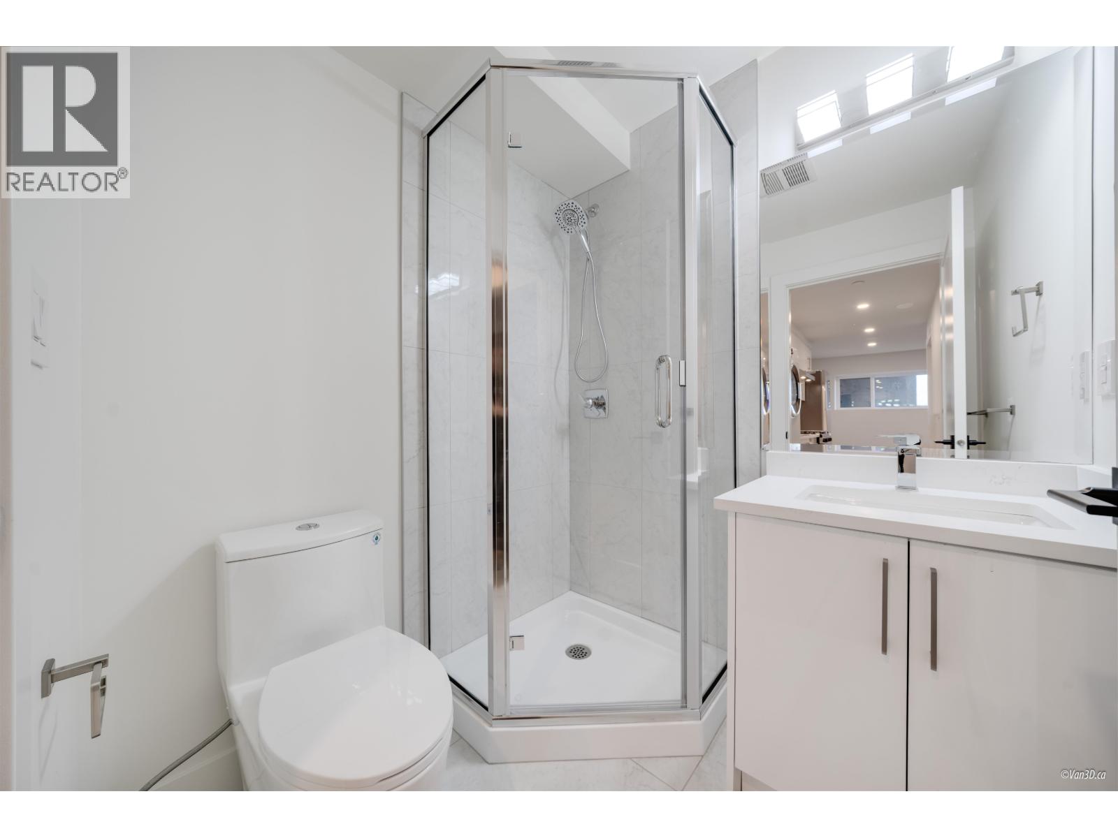 1167 E 63rd Avenue, Vancouver, British Columbia  V5X 2L3 - Photo 35 - R3067007