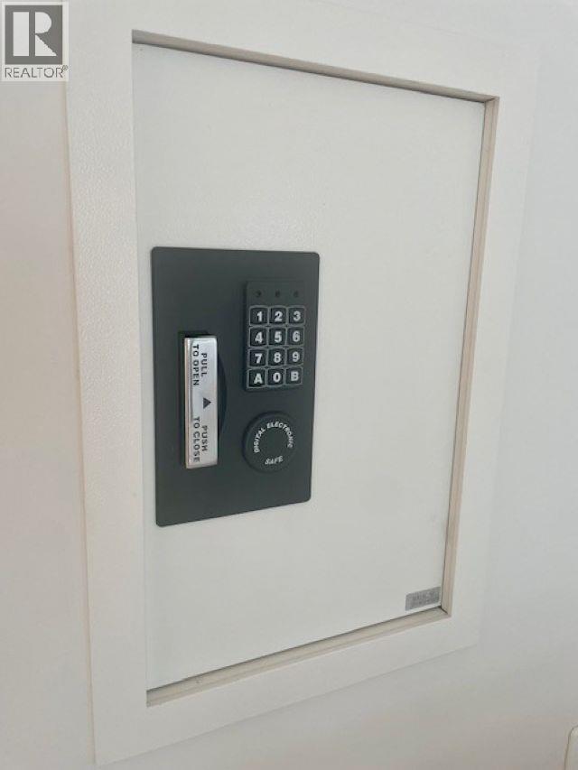 1803 1289 Hornby Street, Vancouver, British Columbia  V6Z 0G7 - Photo 4 - R3068890