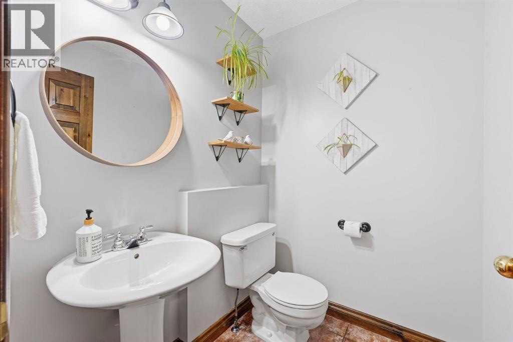 133 Chaparral Common Se, Calgary, Alberta  T2X 3N8 - Photo 5 - A2270278