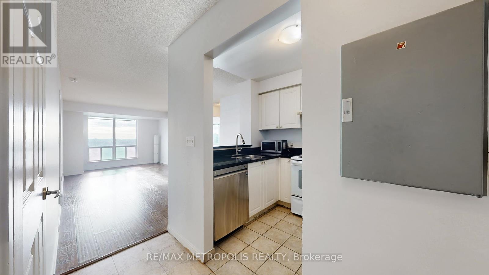 2210 - 1 Lee Centre Drive, Toronto, Ontario  M1H 3J2 - Photo 34 - E12561090