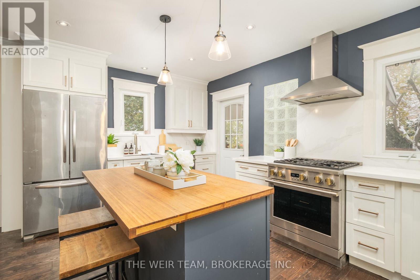 31 Glenmount Park Road, Toronto, Ontario  M4E 2M8 - Photo 12 - E12561094