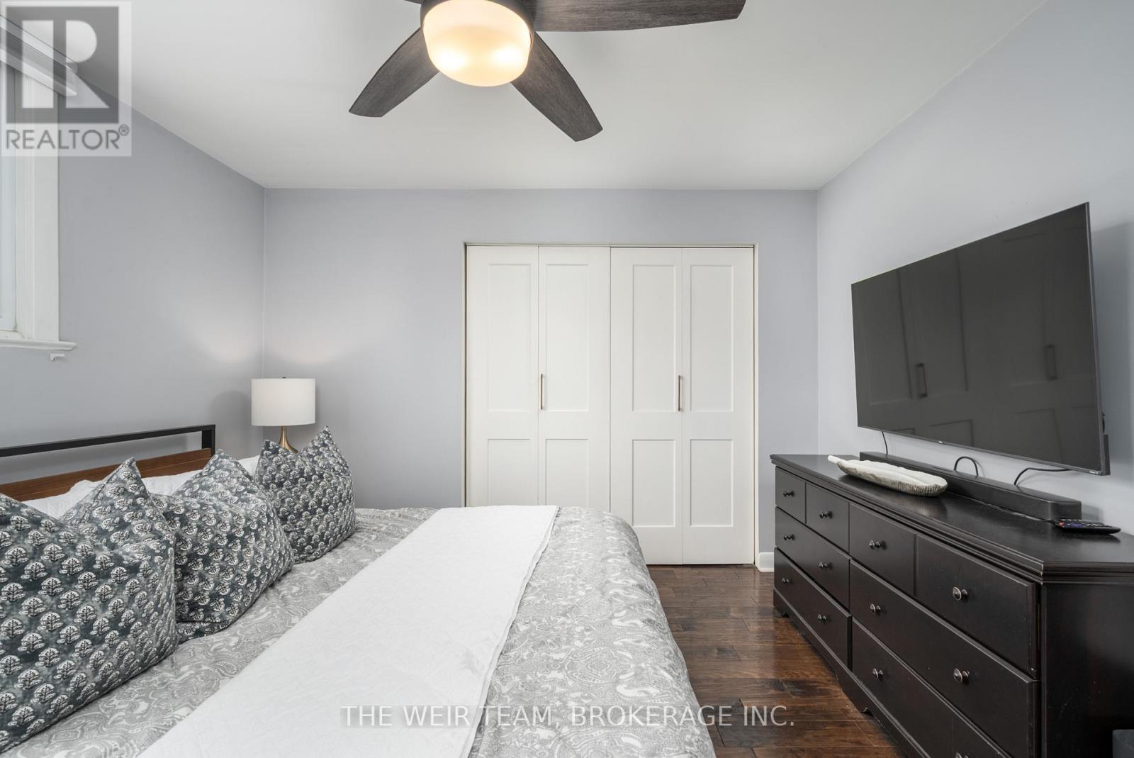 31 Glenmount Park Road, Toronto, Ontario  M4E 2M8 - Photo 16 - E12561094