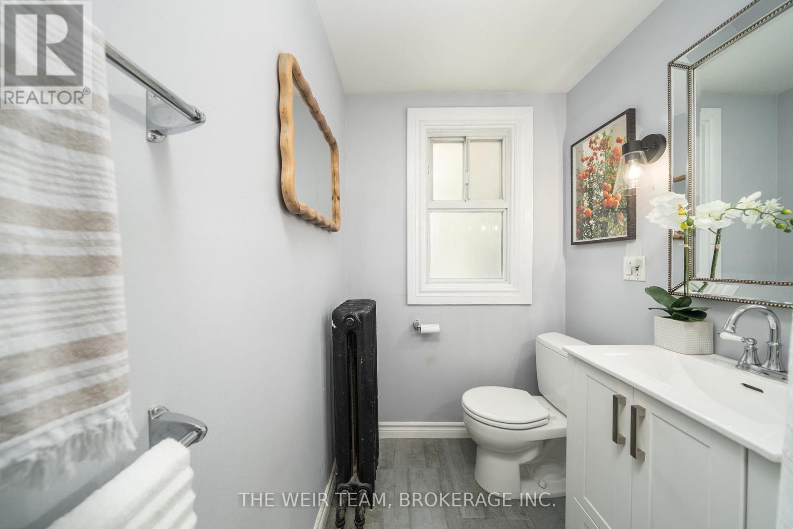 31 Glenmount Park Road, Toronto, Ontario  M4E 2M8 - Photo 22 - E12561094