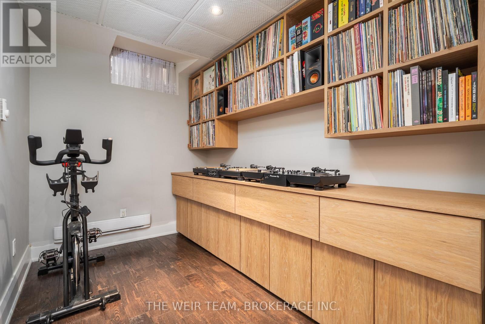 31 Glenmount Park Road, Toronto, Ontario  M4E 2M8 - Photo 26 - E12561094