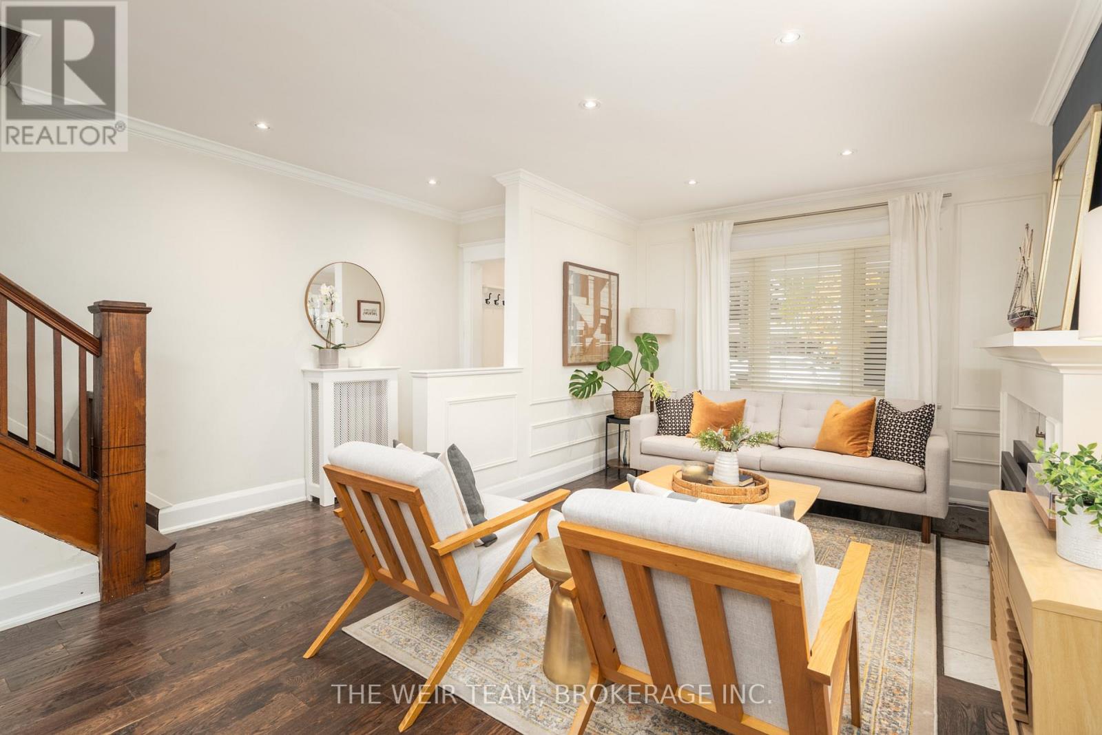 31 Glenmount Park Road, Toronto, Ontario  M4E 2M8 - Photo 4 - E12561094