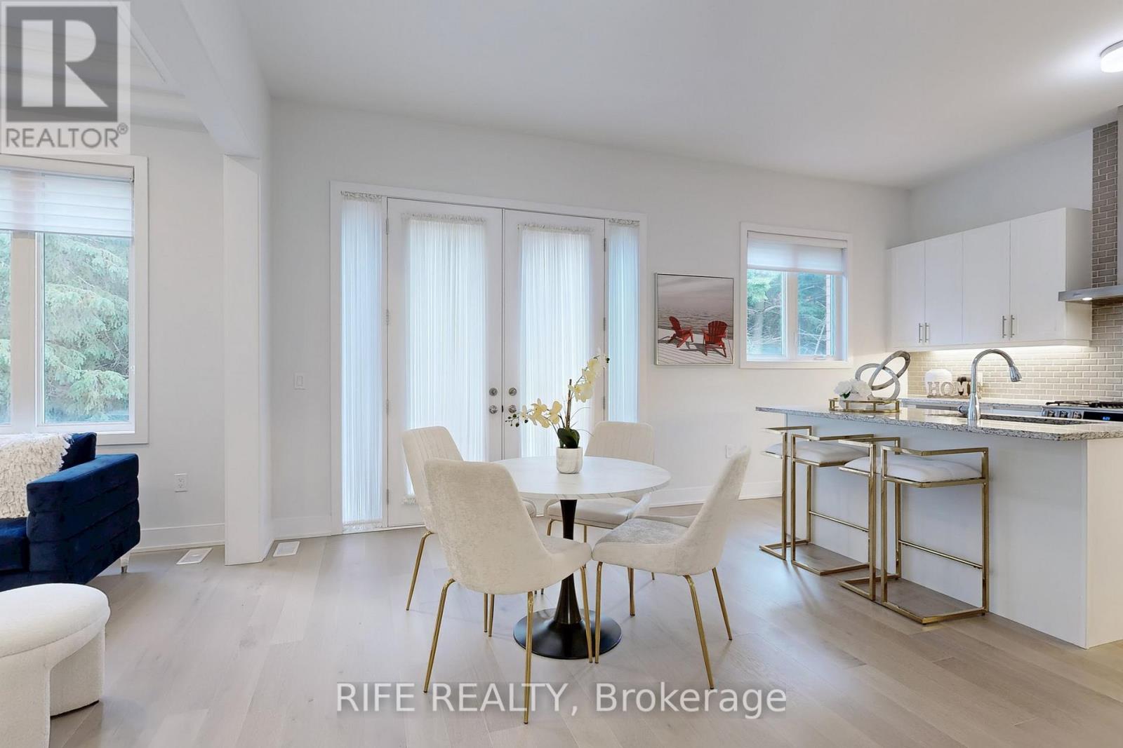 234 Sikura Circle, Aurora, Ontario  L4G 3Y8 - Photo 13 - N12561080