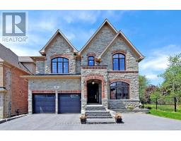 8 HEATHMONT COURT, Richmond Hill, Ontario