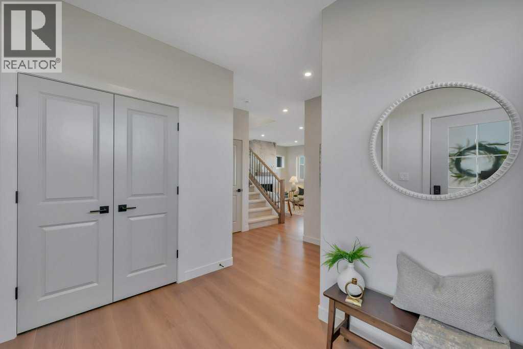 7 Vincent Gate, Sylvan Lake, Alberta  T4S 0V7 - Photo 4 - A2216709