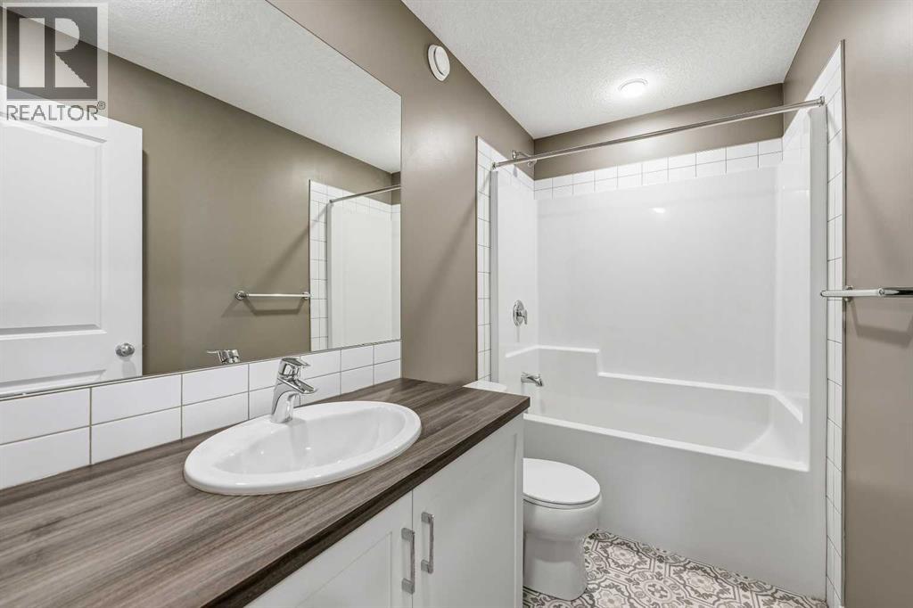 135 Walcrest Way Se, Calgary, Alberta  T2X 4G2 - Photo 14 - A2271335