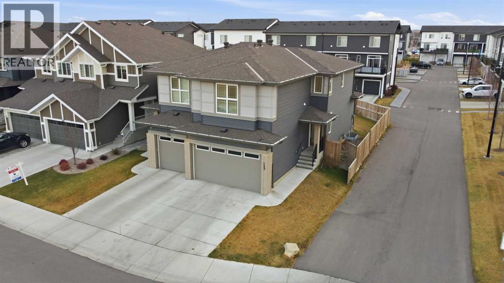 135 Walcrest Way Se, Calgary, Alberta  T2X 4G2 - Photo 2 - A2271335