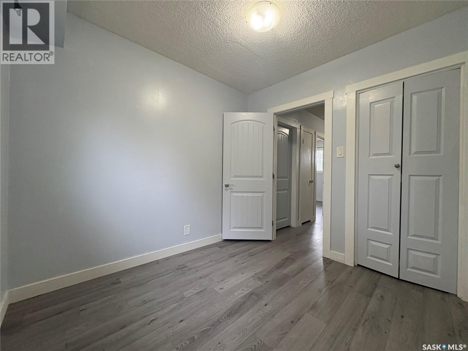 419 Royal Street, Regina, Saskatchewan  S4R 4Y5 - Photo 11 - SK019875