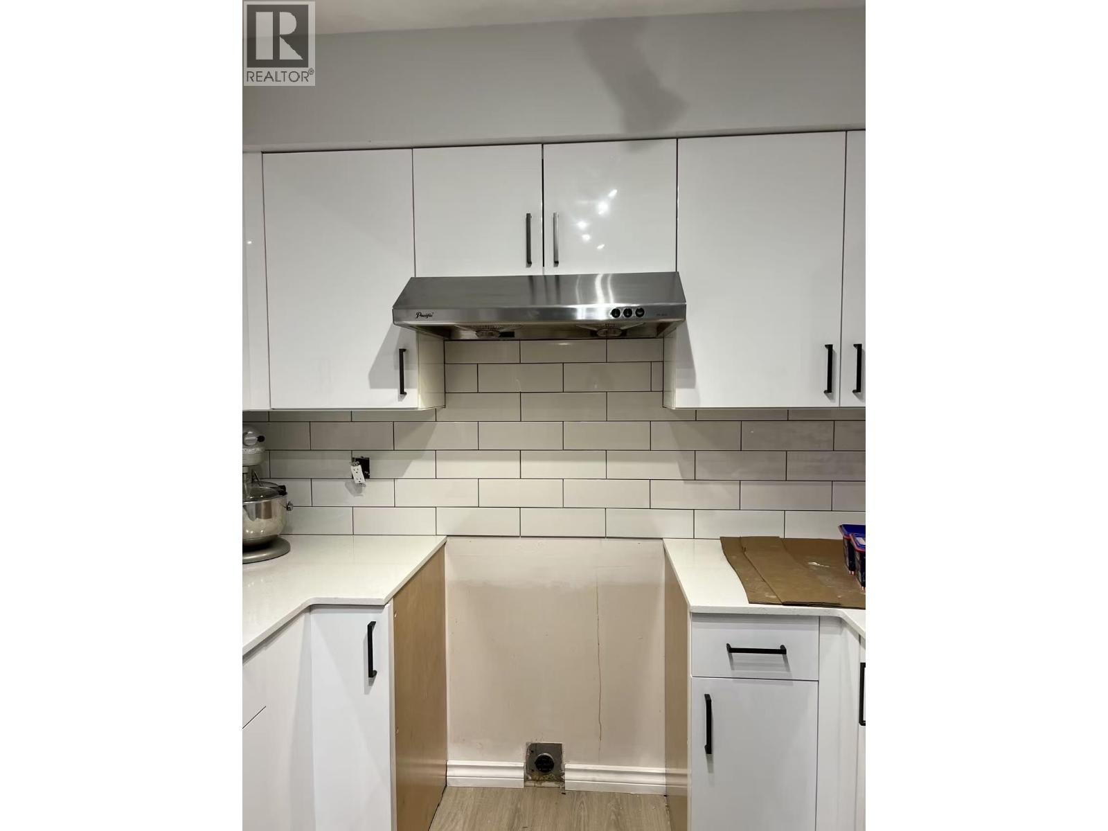 10760 Alexis Court, Richmond, British Columbia  V7A 4Y4 - Photo 4 - R3068967