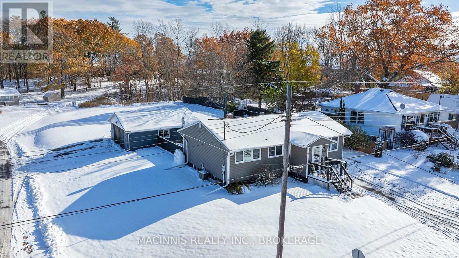 6196 Lakeview Drive, Frontenac, Ontario  K0H 2W0 - Photo 2 - X12561122